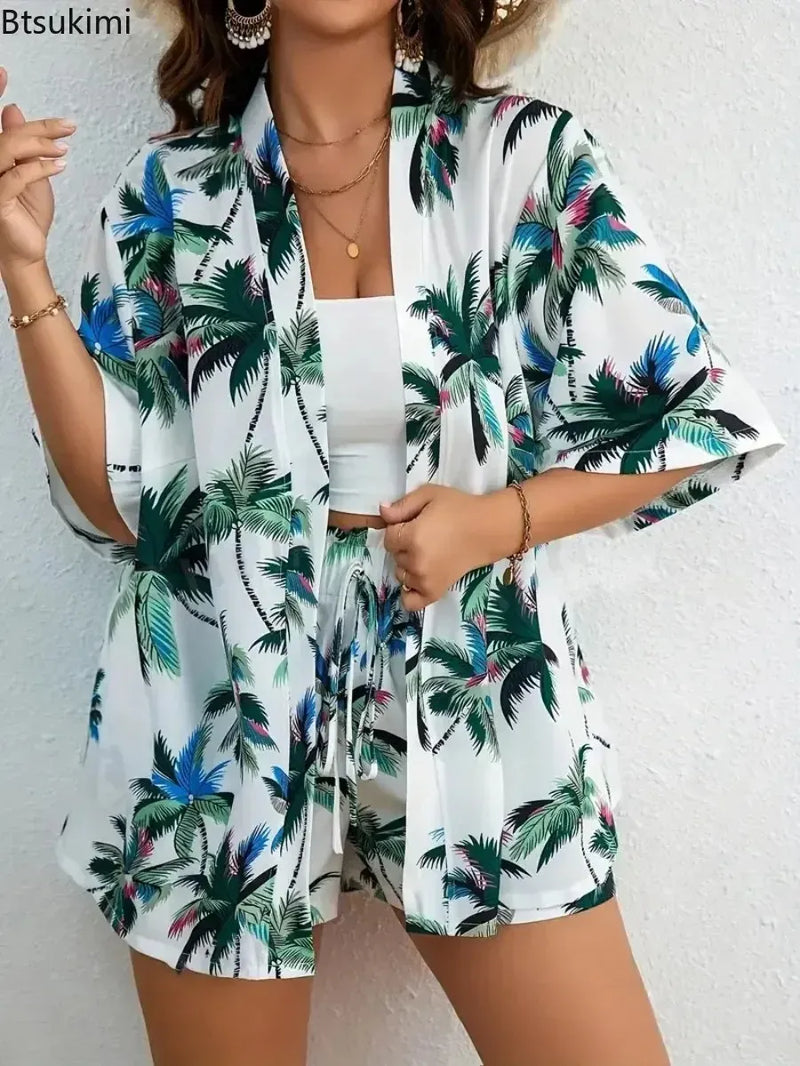 Conjunto Feminino Summer Escape - Camisa de Manga Curta com Cardigã e Shorts Estampado