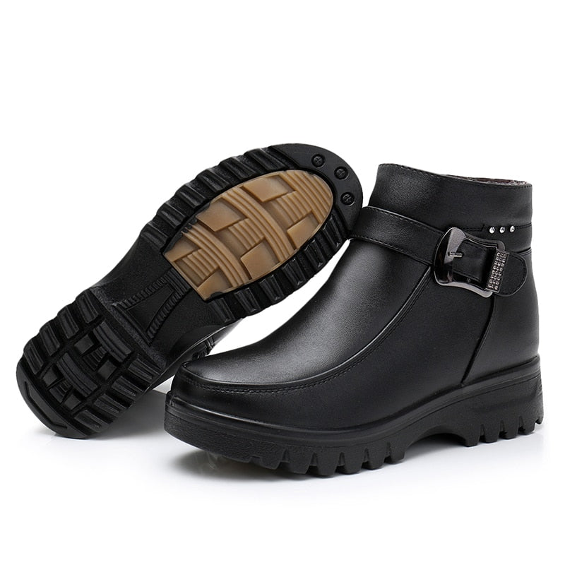 Bota Feminina Acolchoada
